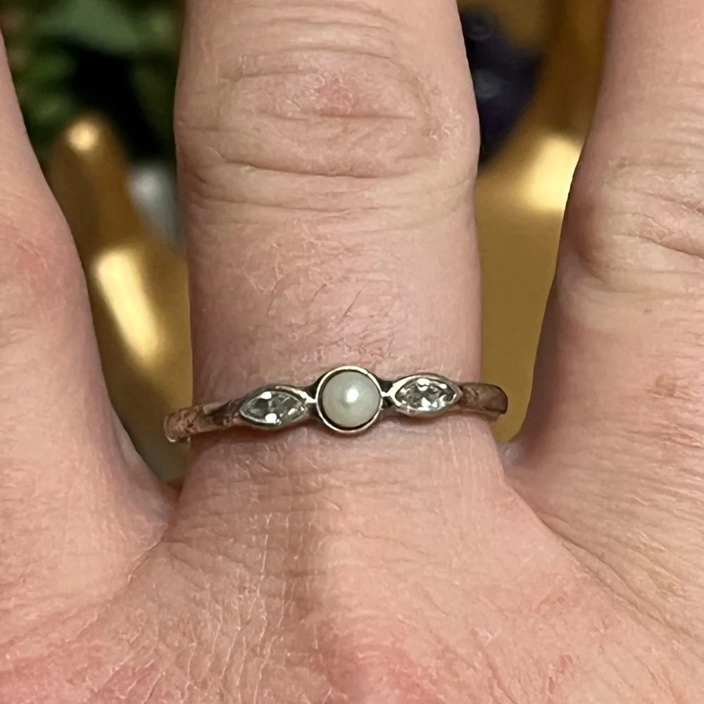 Pandora Sterling Pearl Ring - Picture 6 of 13